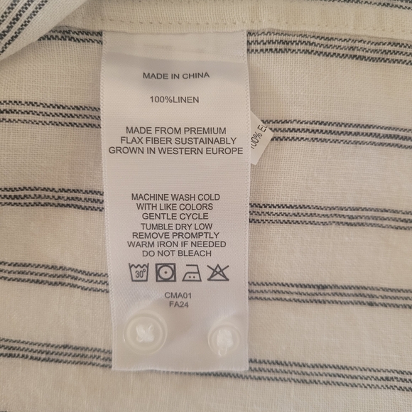 Quince 100% European Linen Long Sleeve Button-Down Shirt. Size Medium - Picture 8 of 10